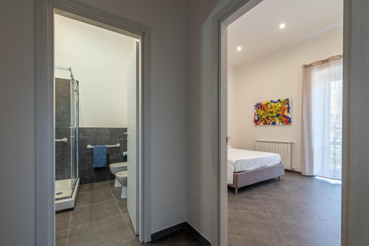Apartments La Cala By Wonderful Italy Палермо Екстериор снимка